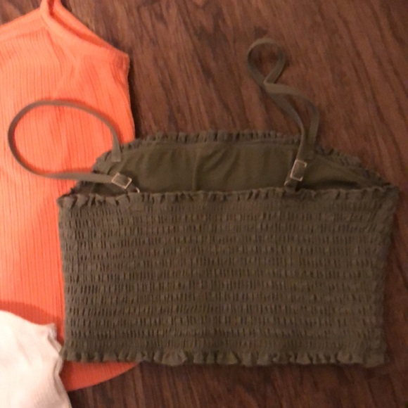 Bundle of 5 girls tanks, most XL incl volcom, Abercrombie, old navy - Picture 6 of 17